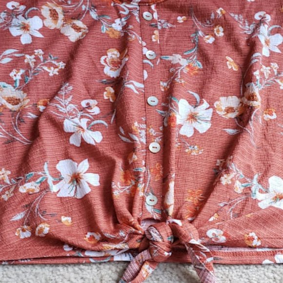 DEREK HEART Tie Floral Short Sleeve Top Casual - Picture 4 of 8